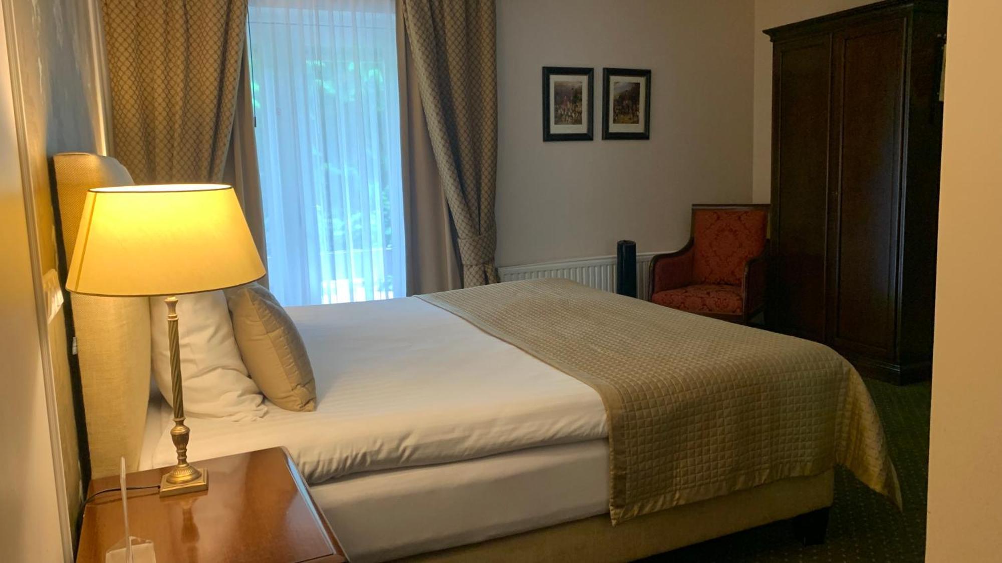 De Lunterse Boer Hotel 3*